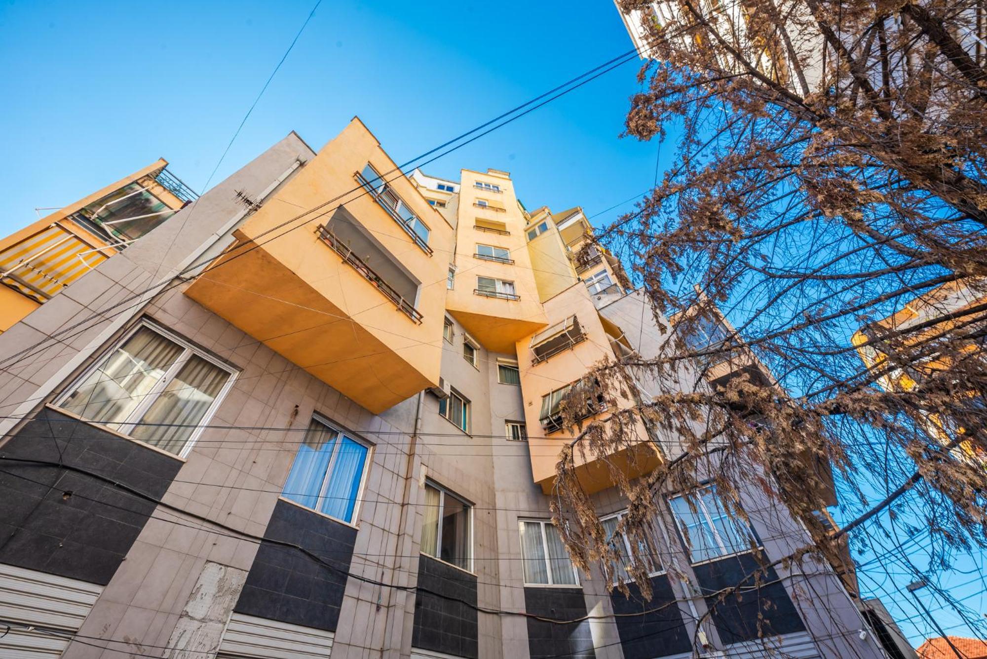 Sisi'S Apartments-Tirana City Center Esterno foto